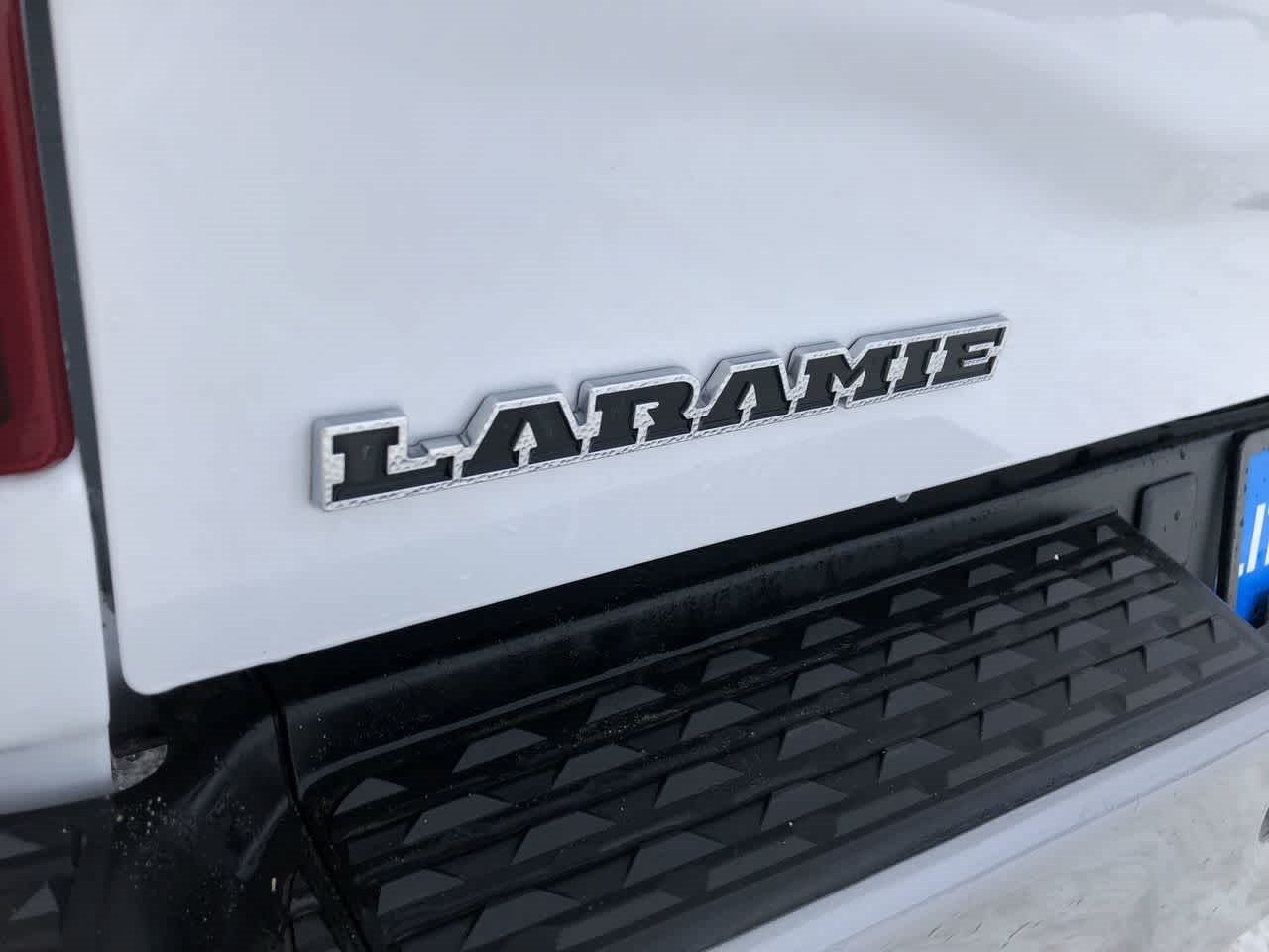 2022 RAM 3500 Laramie 4x4 Crew Cab 64 Box